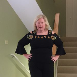 Meet your Posher, Carey